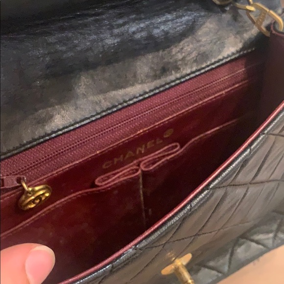 AUTHENTIC Vintage Chanel purse - Picture 5 of 9